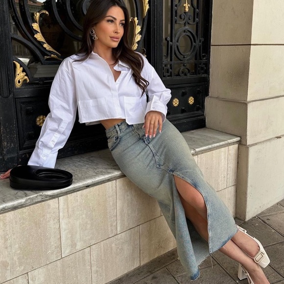 Zara Tops - Zara Crop Poplin Shirt